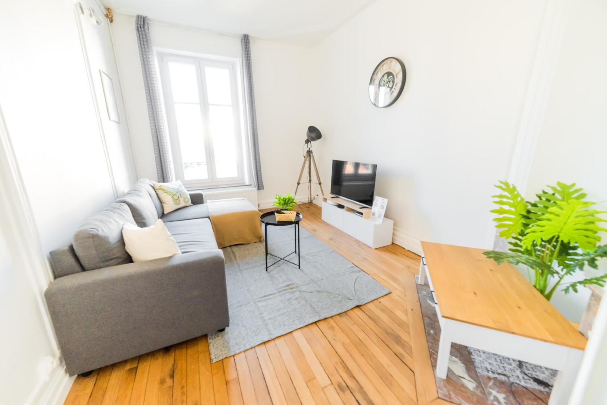 Suite Double Fabriques, 2 Bedrooms, Central, Parking Nearby, Self Checkin น็องซี ภายนอก รูปภาพ